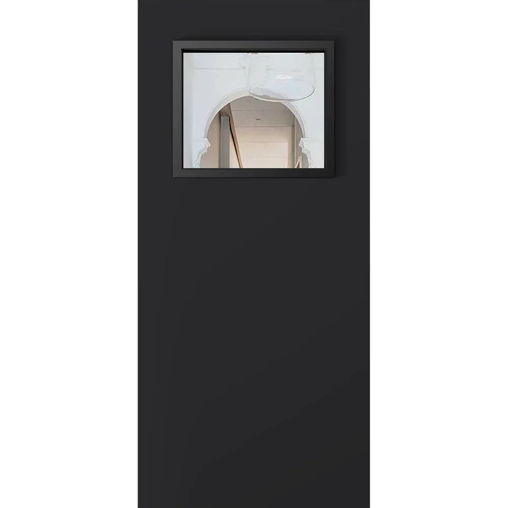 Strata FL5 - Matt Black