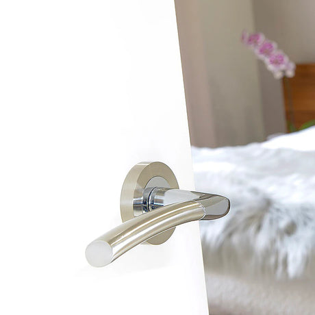 Luxe Lever Handle