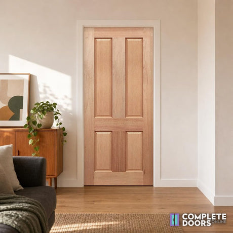 Crown Doors Colonial 4P Interior Room