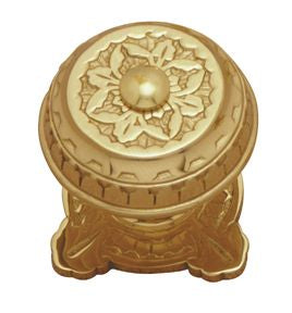 Decorative gold knob with intricate design on a white background. CentreDoorKnobSq.PB80mm