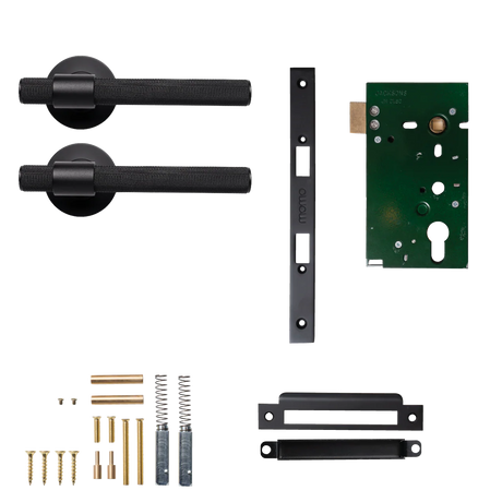 MomoBelgraviaSolidBrassKnurledMorticeLockPassageLeverSetInMattBlack